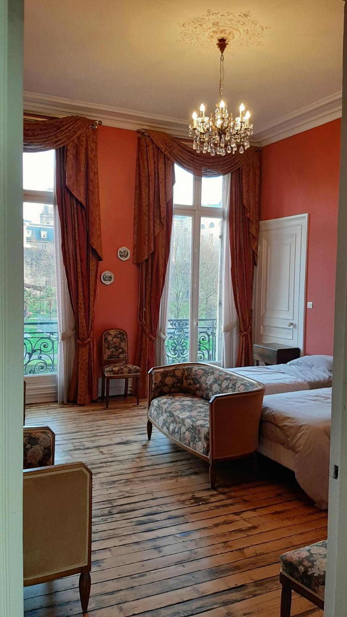 La Belle Boulonnaise Bed and Breakfast Boulogne-sur-Mer Rum bild